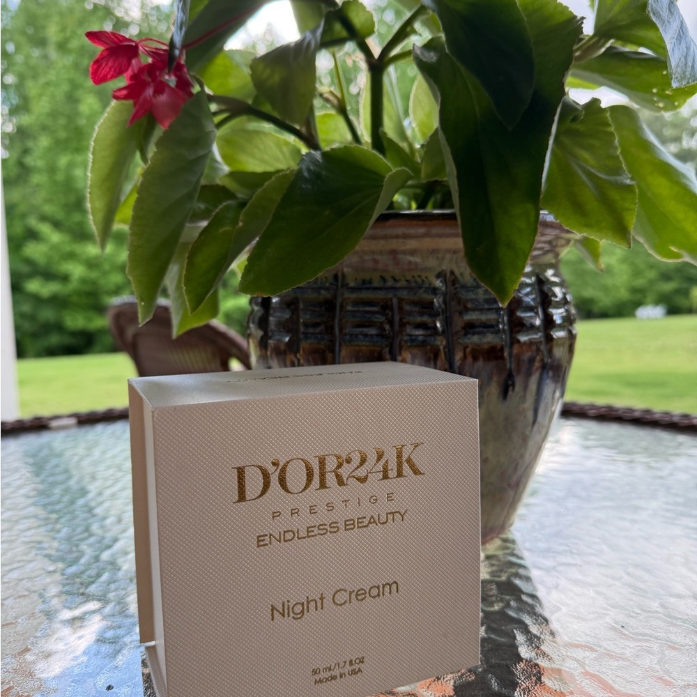 D’OR24K Prestige Endless Night Cream: Luxurious Moisturizer